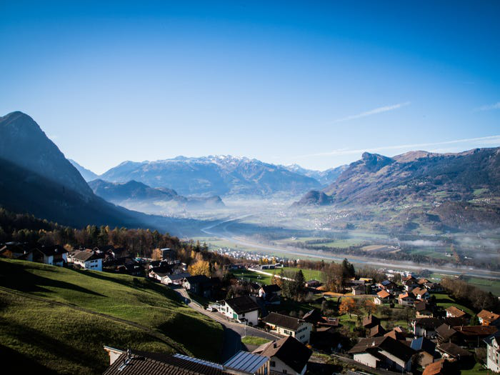 Liechtenstein giau nhat the gioi 1