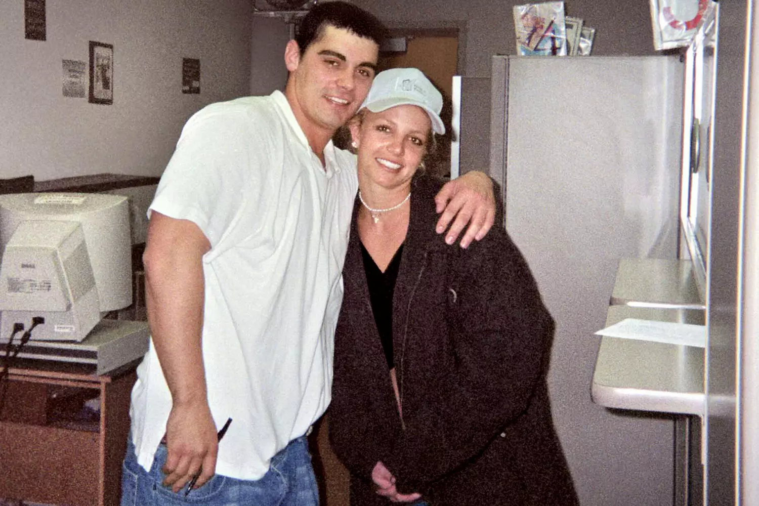 chong cu pha dam cuoi cua britney spears 1