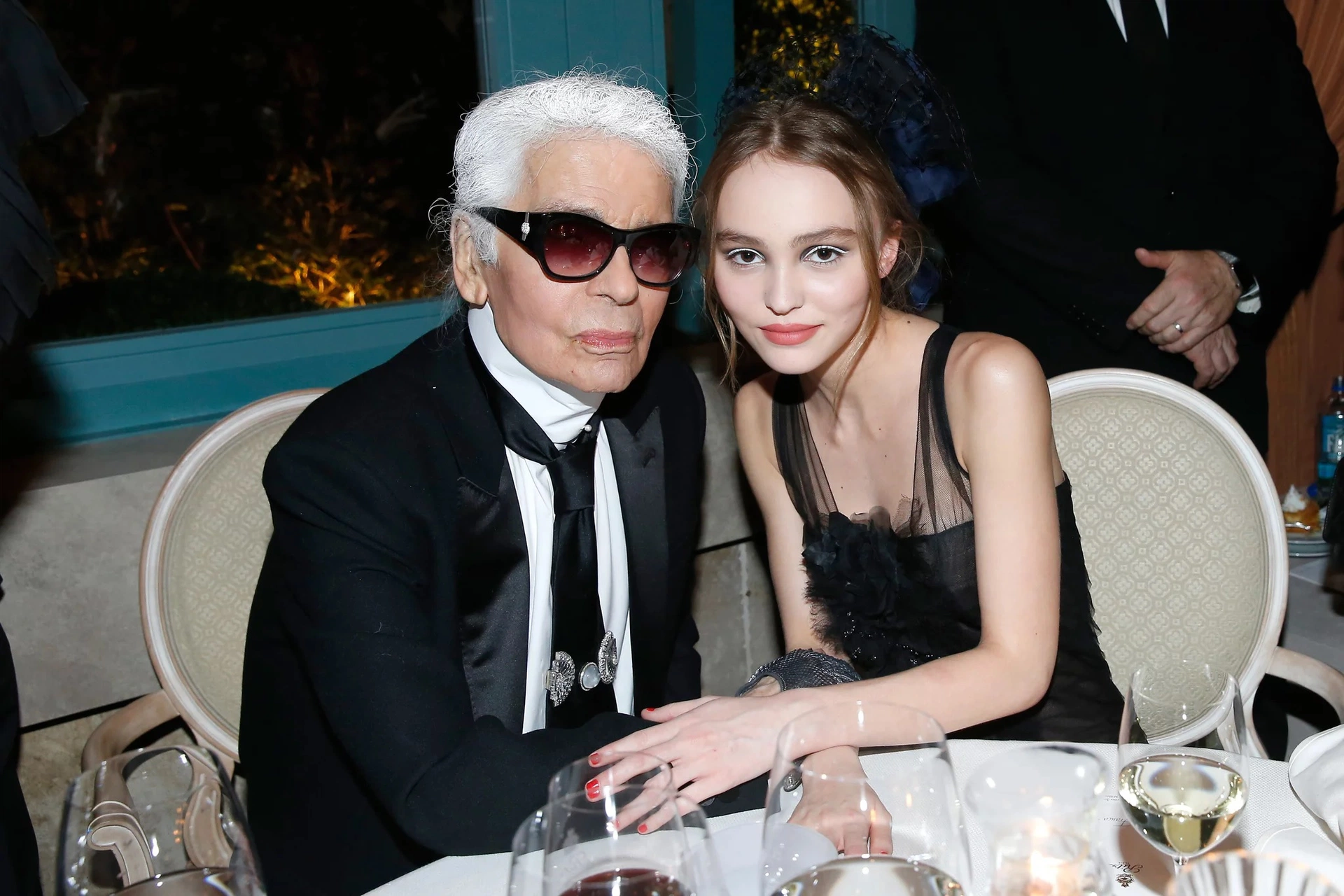 con gai johnny depp lily rose depp 1