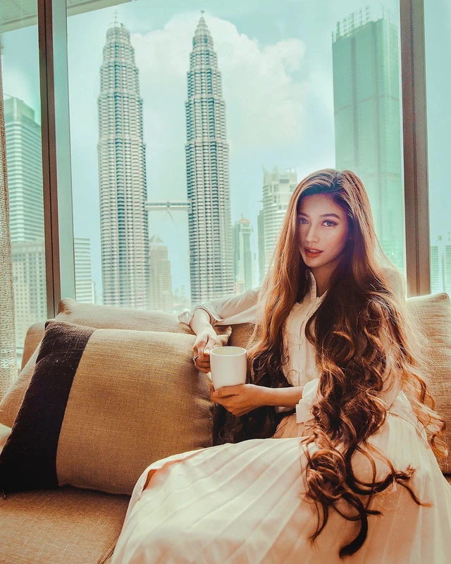 cong chua toc may sarah tran 1