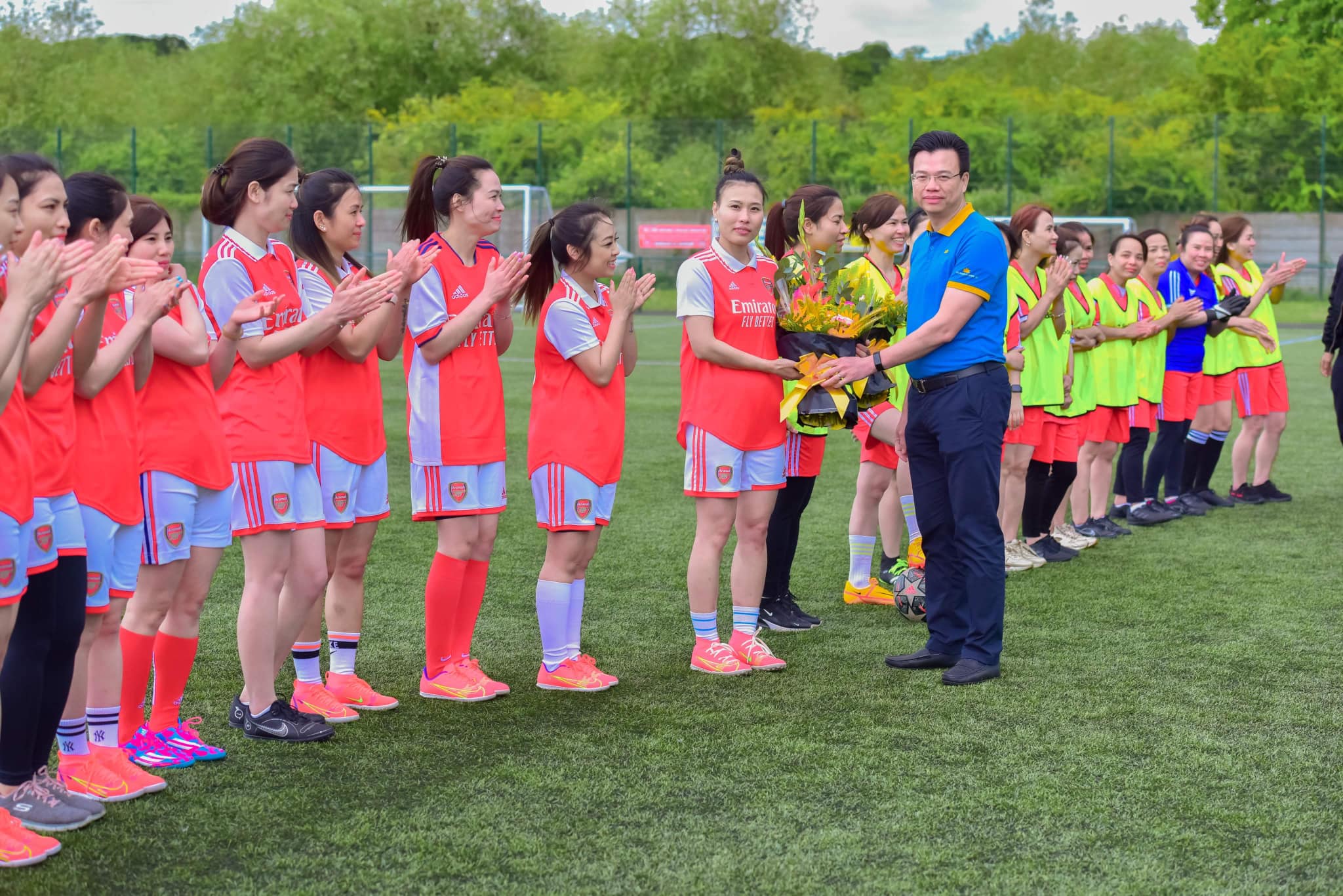 cup bong da nguoi viet tai birmingham 24