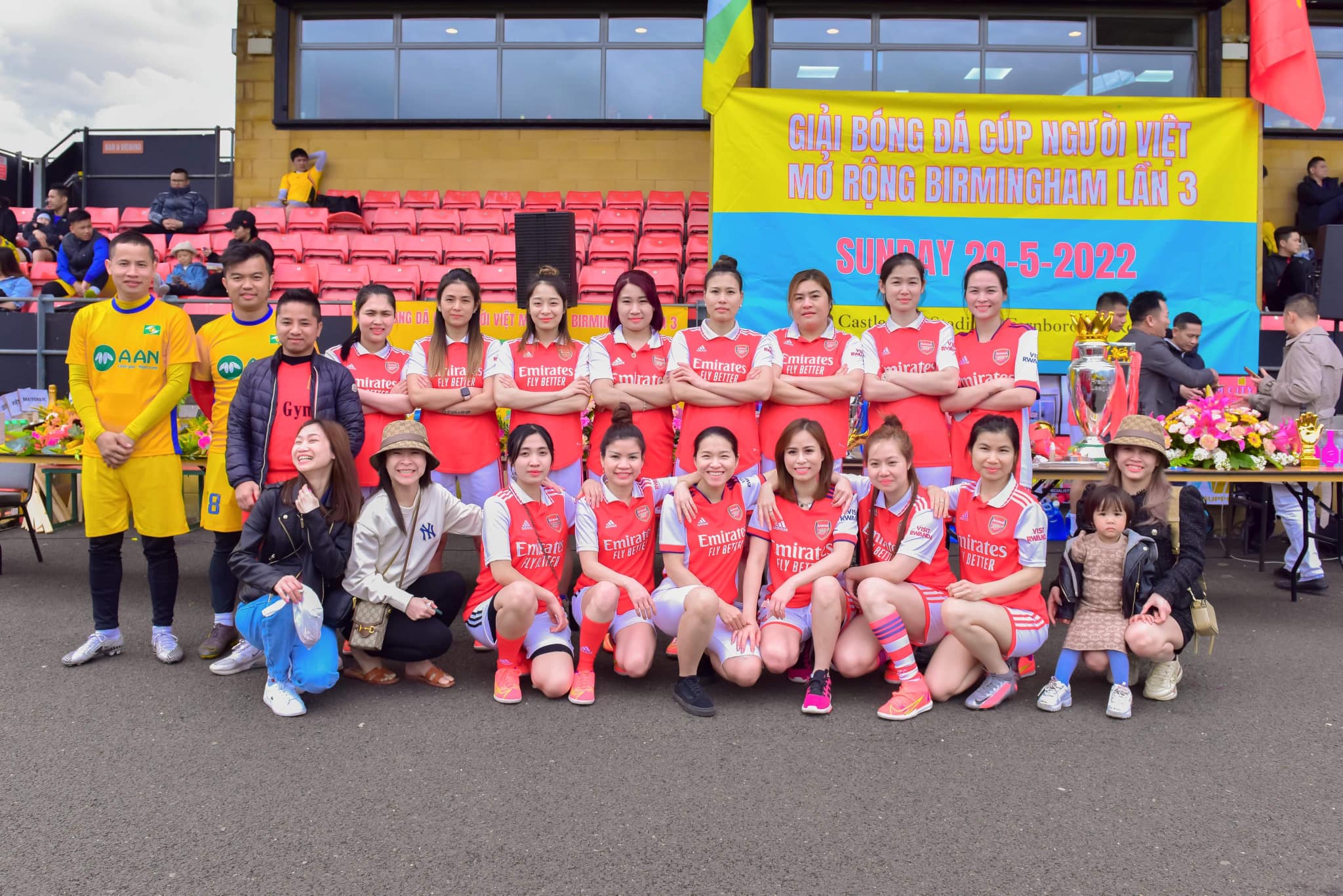 cup bong da nguoi viet tai birmingham 24