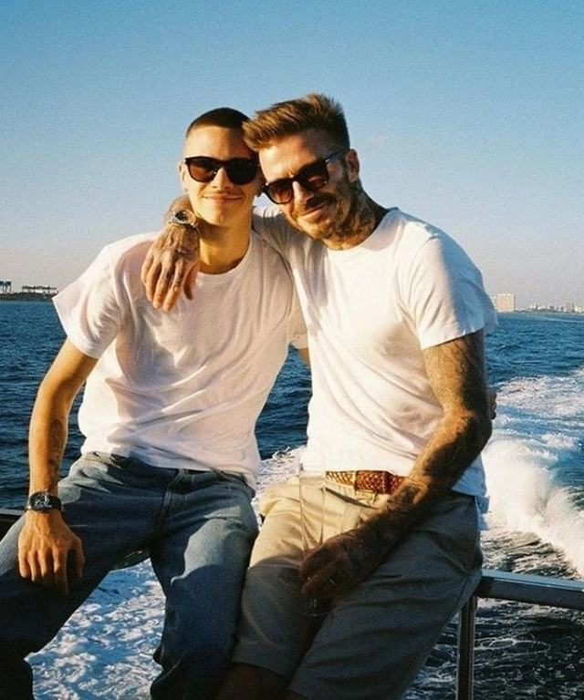 du thuyen david beckham 1