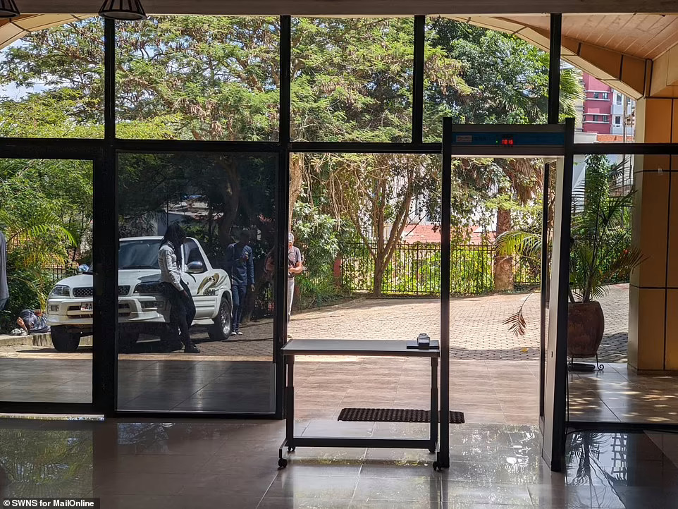 khach san desir resort hotel cho nguoi ti nan rwanda 3