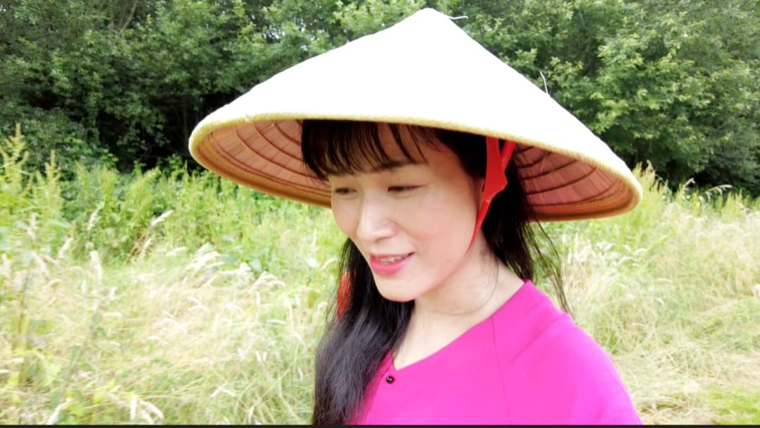 lay chong bi 1