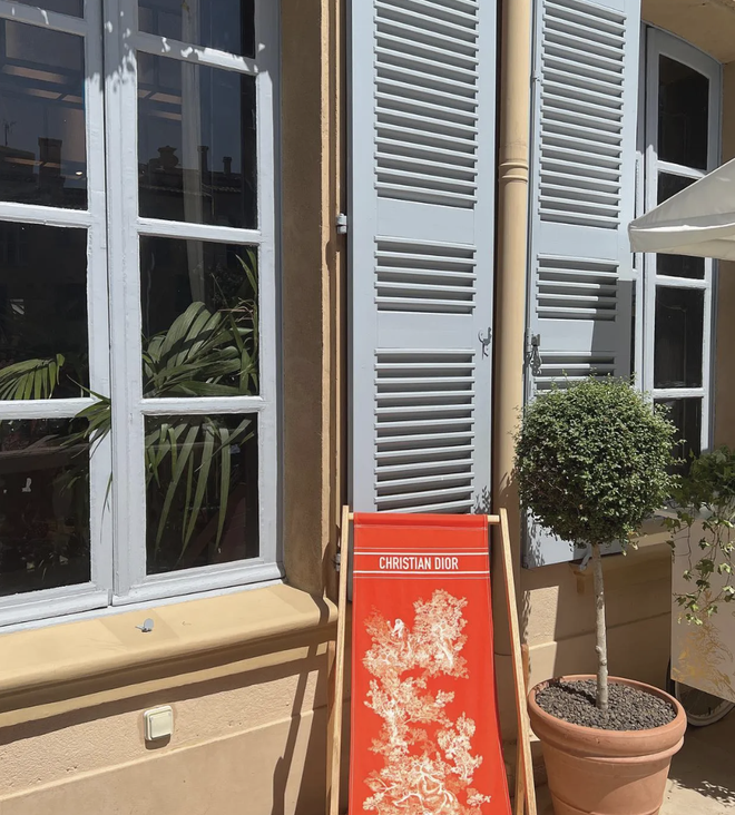 quan cafe dior 1