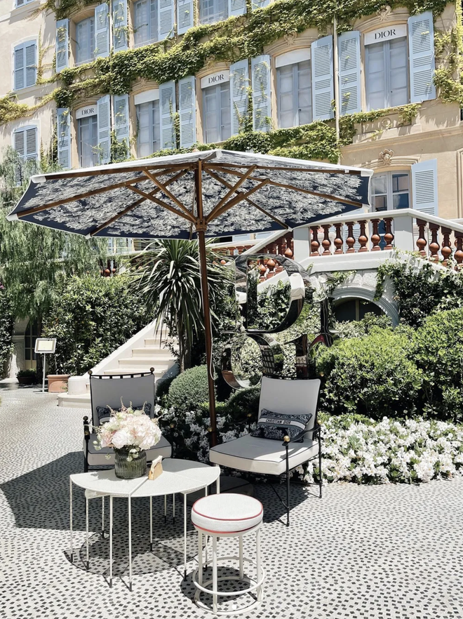 quan cafe dior 1