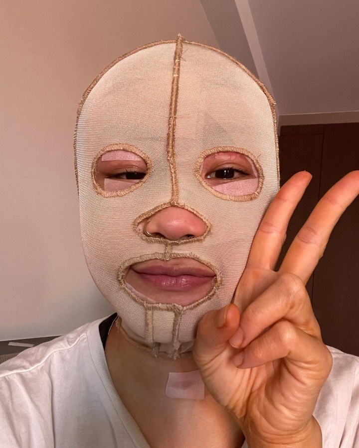 Charlene Chew bong nang 1