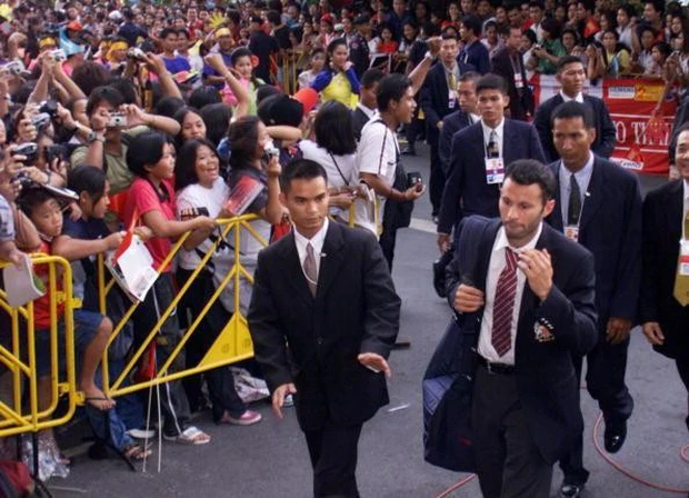 nguoi thai ham mo bong da anh 1