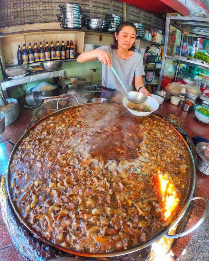 noi nuoc dung 50 nam 1
