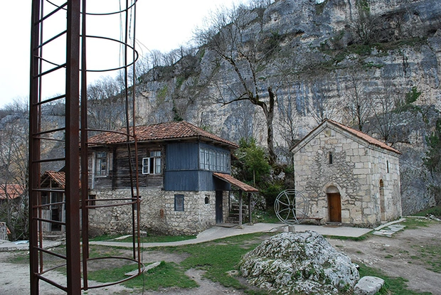 Katskhi 1