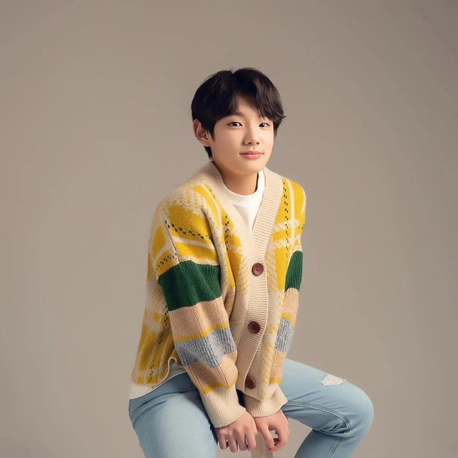 Park Geon Roung baby shark 1