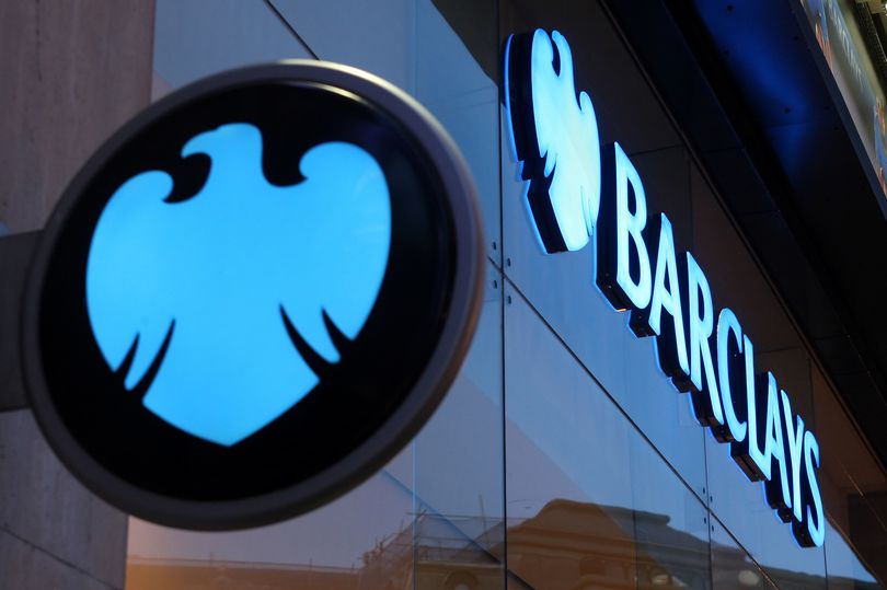 barclays canh bao rua tien