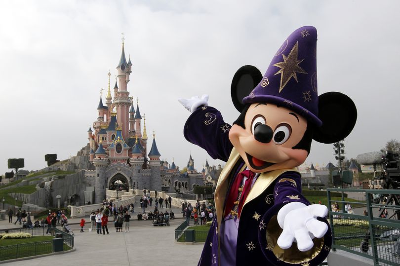 disneyland paris 1