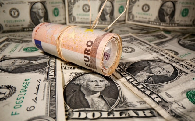 dong euro giam soc
