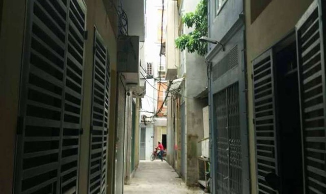 nha trong ngo nho bit bung
