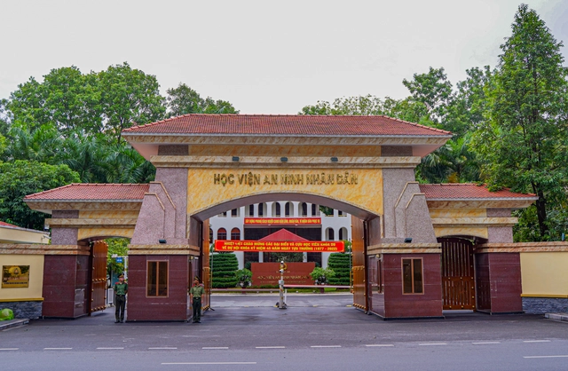 dai hoc ha noi 1
