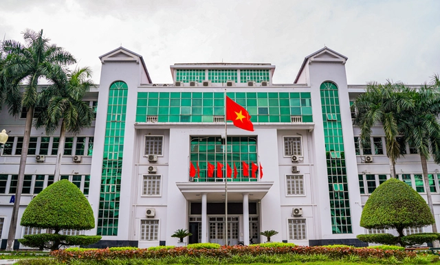 dai hoc ha noi 1