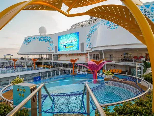 du thuyen wonder of the seas 1