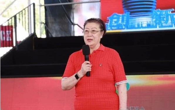 lam giau khi ve huu 1