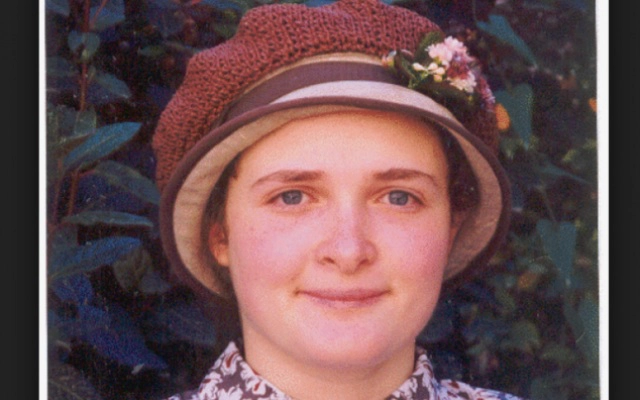than dong Ruth Lawrence 1