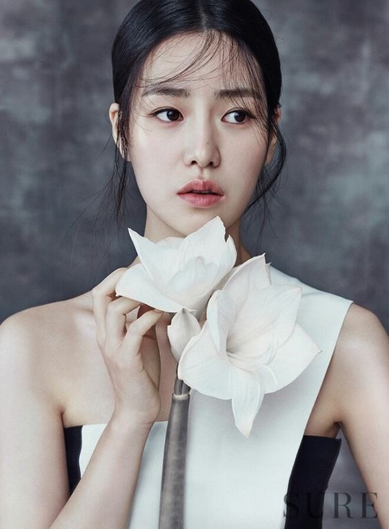 Lim Ji Yeon canh nong 1