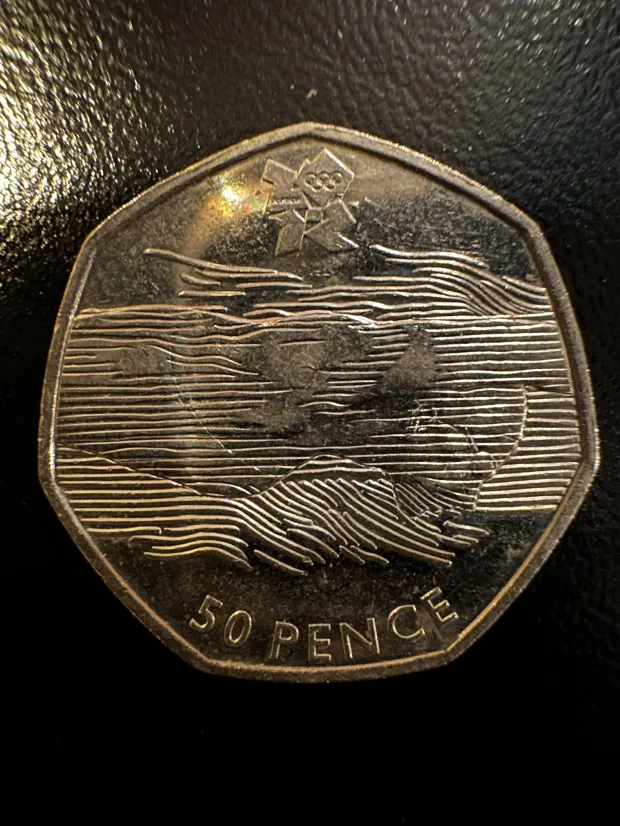 dong 50p hiem 1