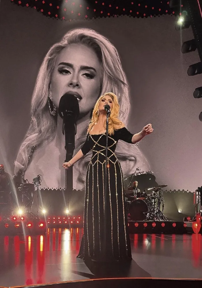 adele cong tri 1