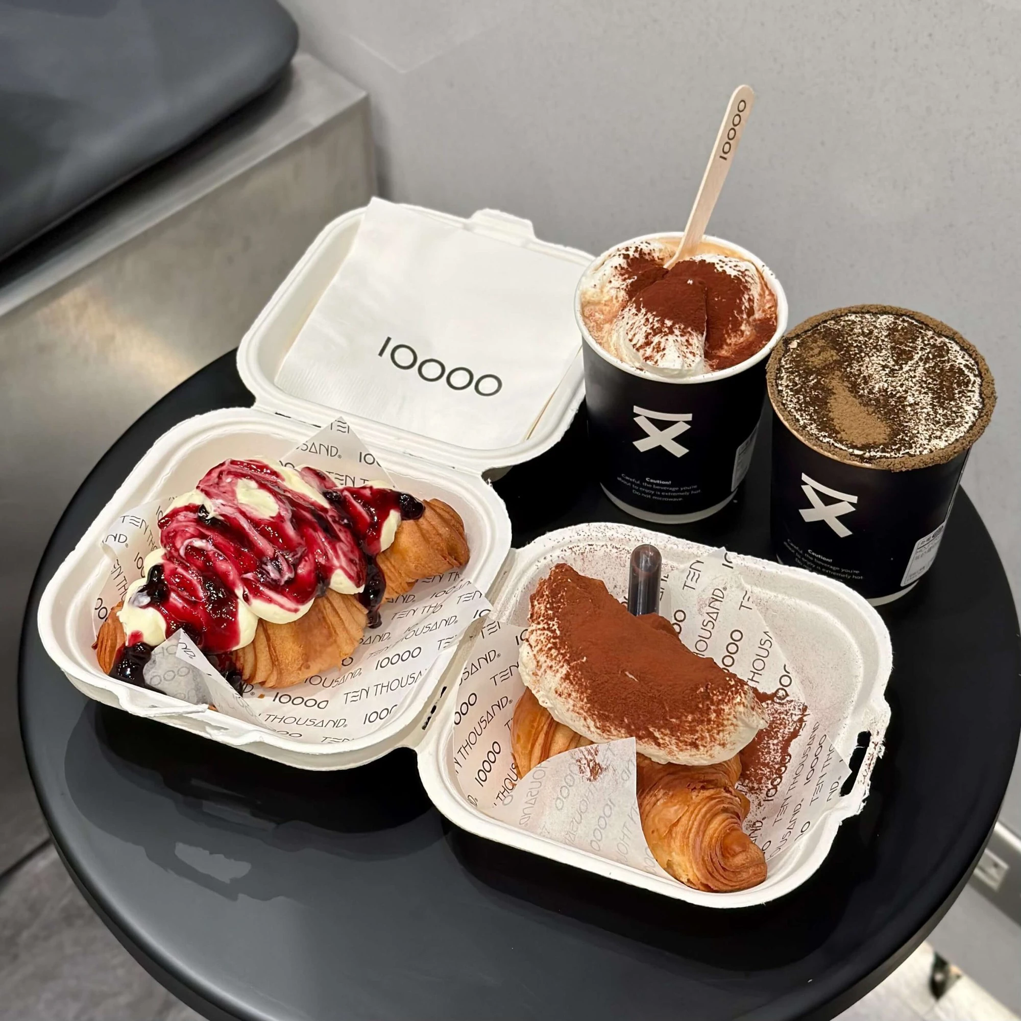cafe 10000 1