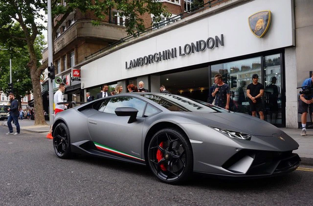 lamborghini 1