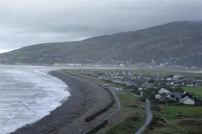 lang Fairbourne wales 1