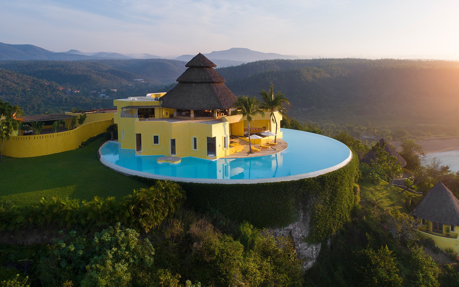 lau dai mexico 1