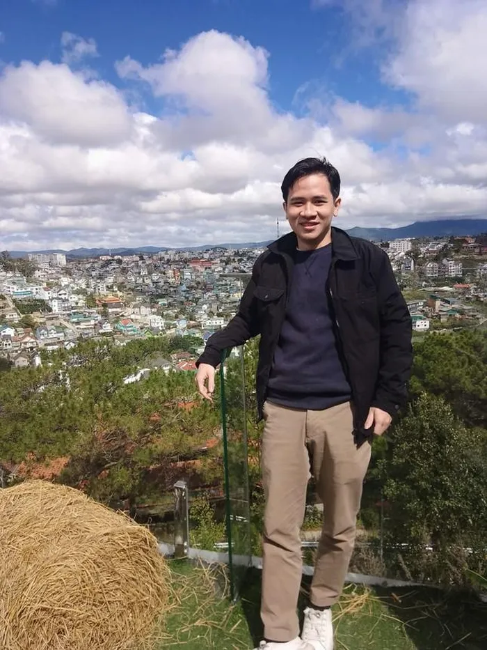 tien si viet tai anh 1