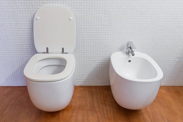 toilet khong voi xit 1