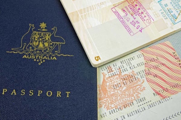 visa du lich uc 600