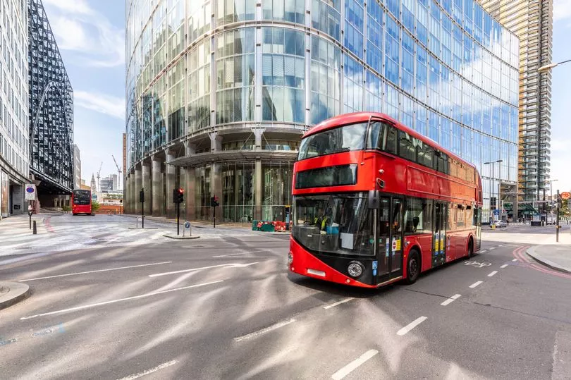 xe buyt london