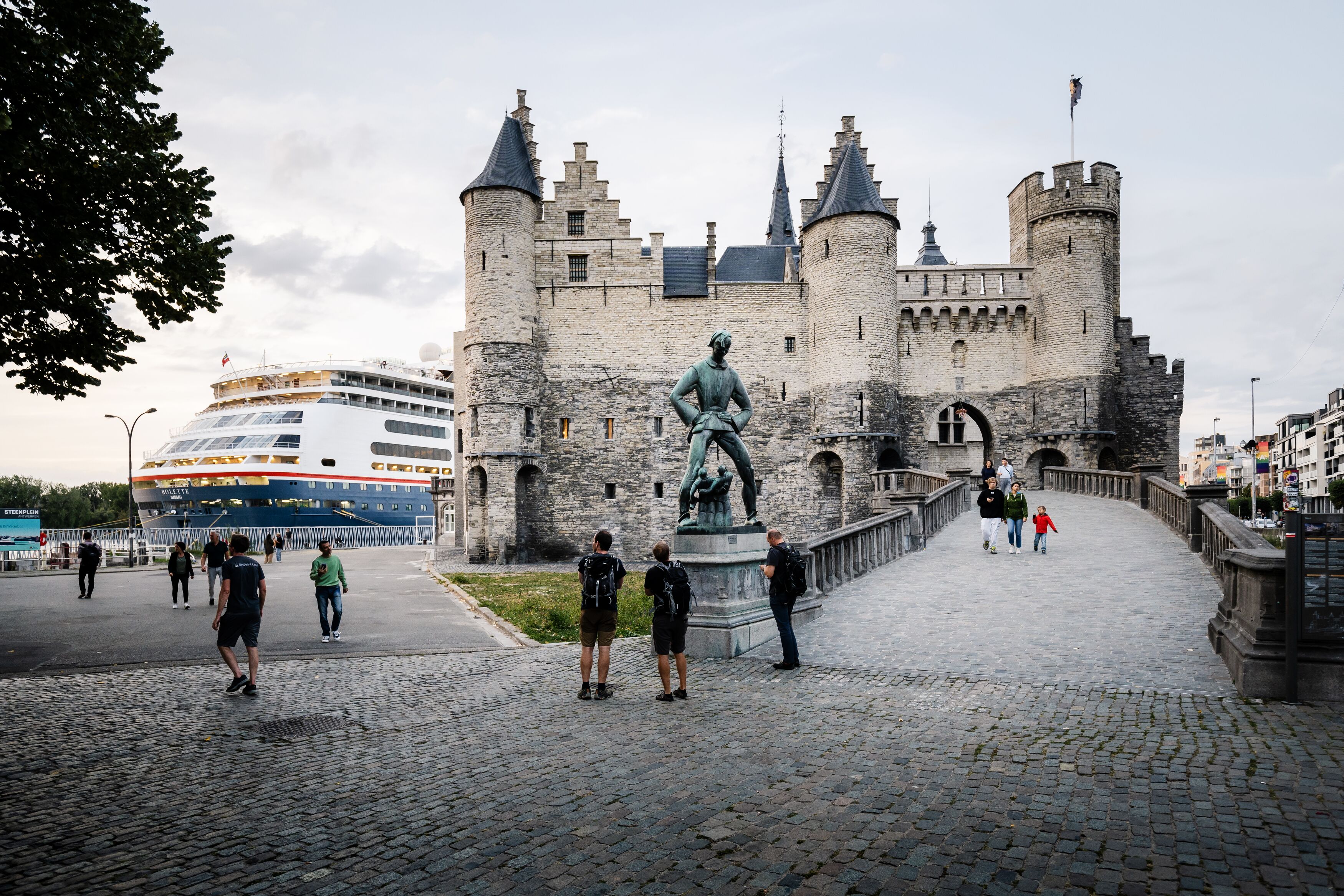 Antwerp Central Railway Station 2