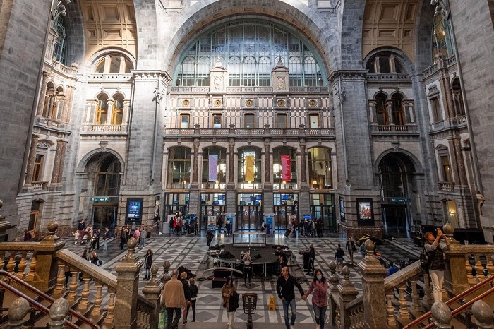 Antwerp Central Railway Station 2