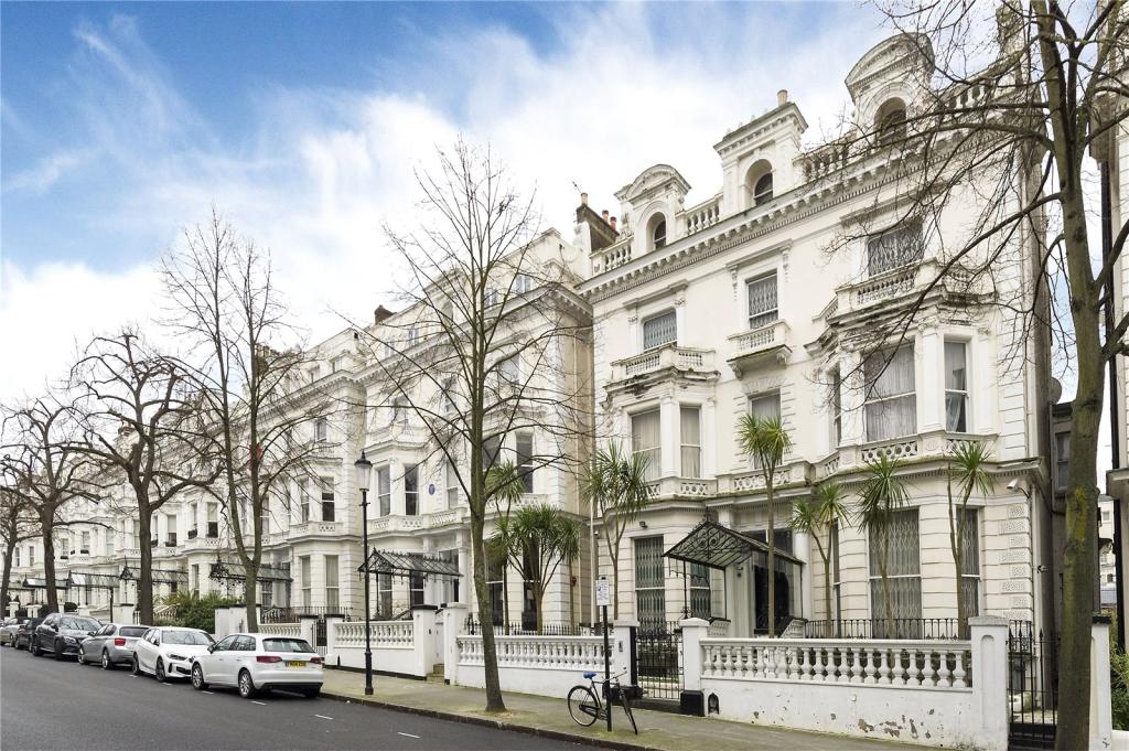 dinh thu holland park 1