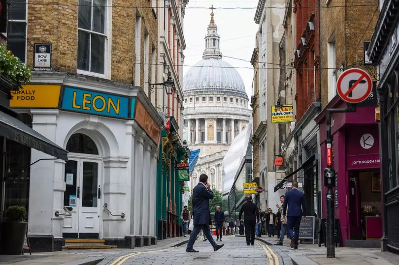 nha tho st pauls 1