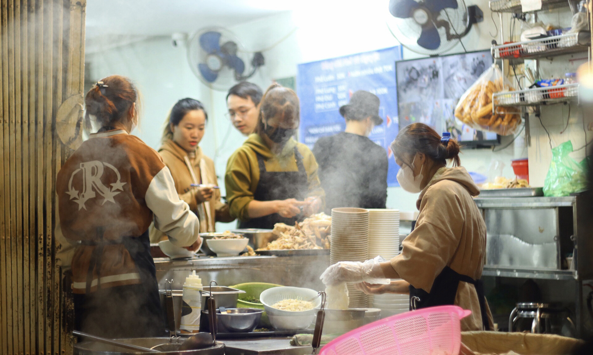 pho ga nguyet 1