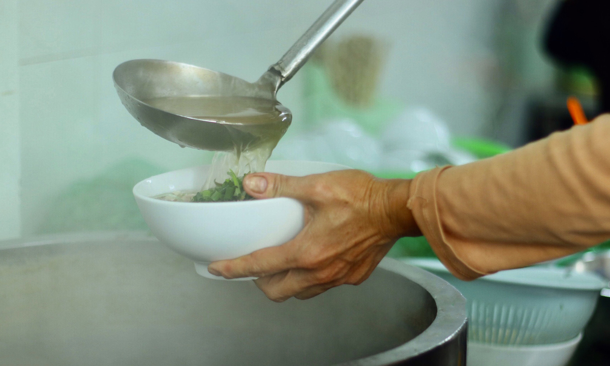 pho ga nguyet 1