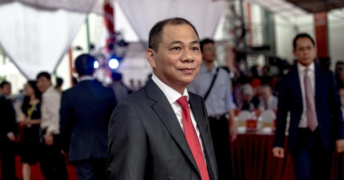 muc lai khung cua vinhomes pham nhat vuong
