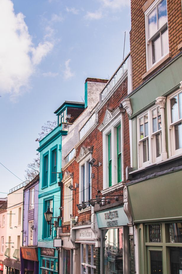 bai bien Folkestone 1