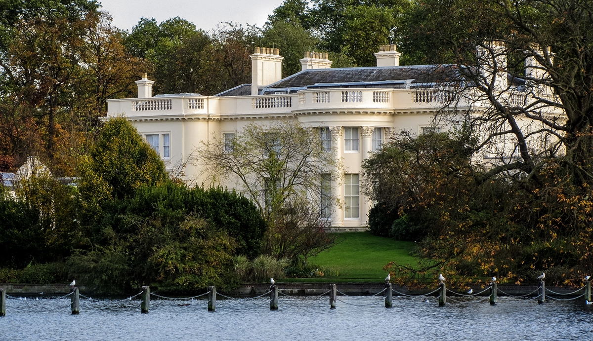 biet thu the holme regents park 1