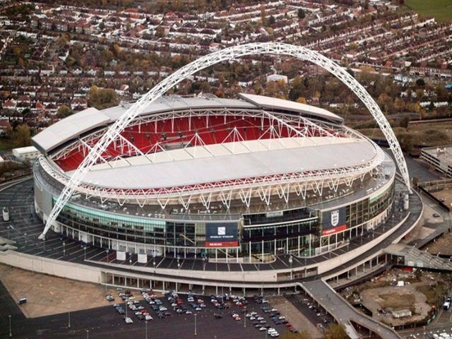 san van dong wembley 1