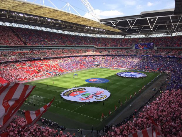 san van dong wembley 1