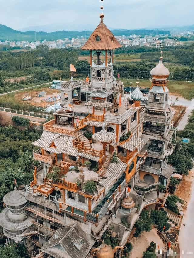 biet thu dien quang tay trung quoc 6