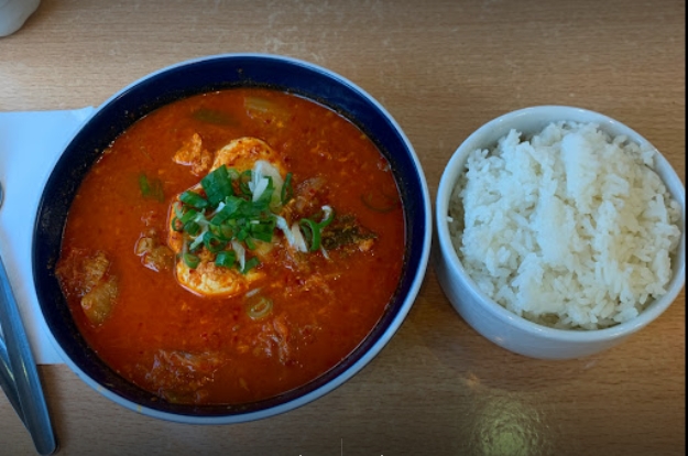 jins kitchen 1
