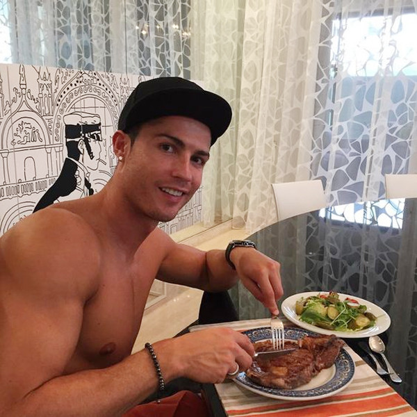 ronaldo toc bac 3